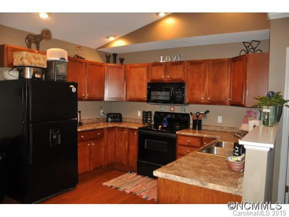 76 herschel Lane - Photo 10