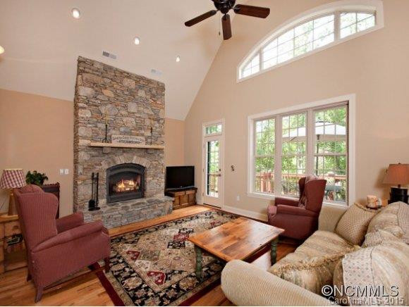 70 HAWKS POINTE LANE - Photo 4