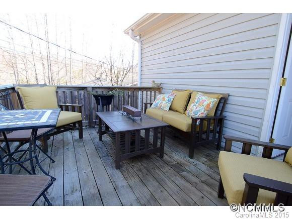161 California Avenue - Photo 2