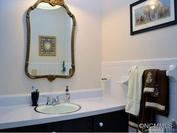 427 SIXTH AVENUE WEST, APT B-3 - Photo 9