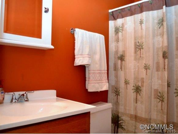 427 SIXTH AVENUE WEST, APT B-3 - Photo 10