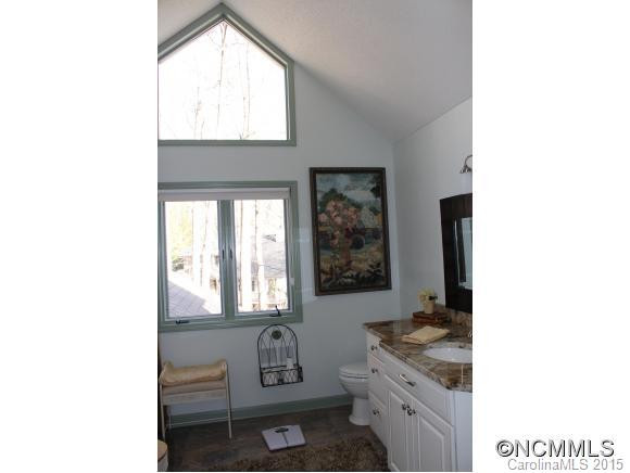 54 Honeysuckle Lane - Photo 19