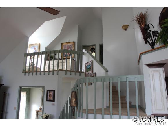 54 Honeysuckle Lane - Photo 21