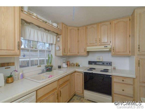 44 Botany Dr. - Photo 3