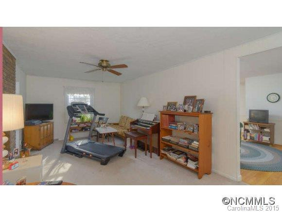 44 Botany Dr. - Photo 9
