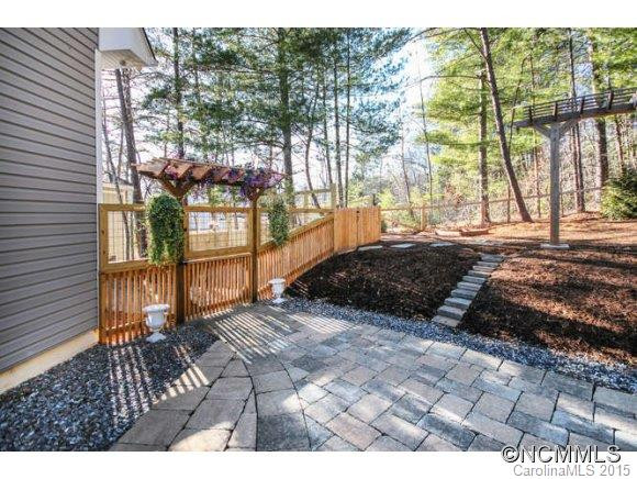 2056 Emmas Grove Road - Photo 16