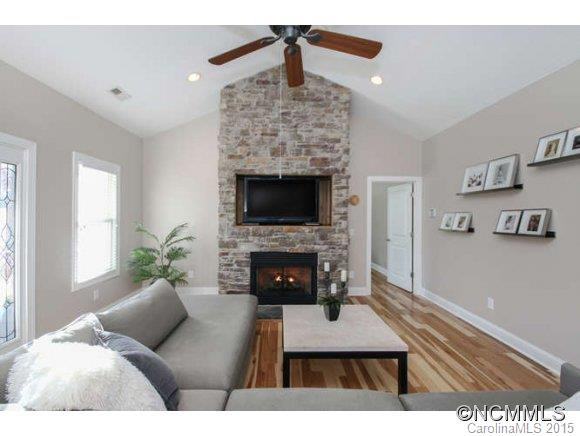 2056 Emmas Grove Road - Photo 3