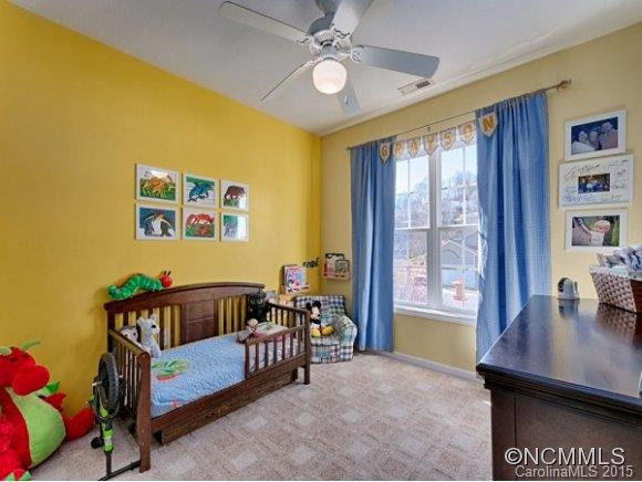 58 VILLAGE STREET - Photo 11