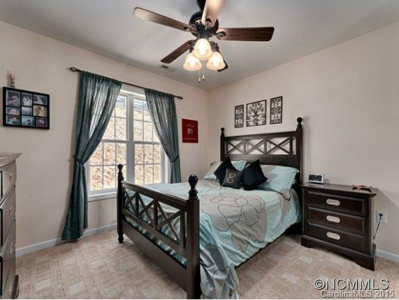 58 VILLAGE STREET - Photo 7