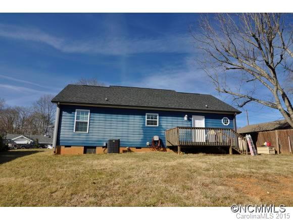 4 Oakcrest Drive - Photo 3