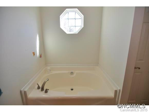 4 Oakcrest Drive - Photo 9