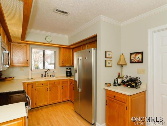 107 Cimarron Drive - Photo 6