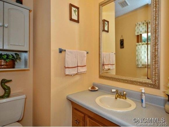 108 SENECA BLVD. - Photo 17