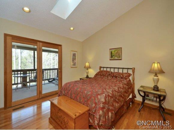 108 SENECA BLVD. - Photo 10