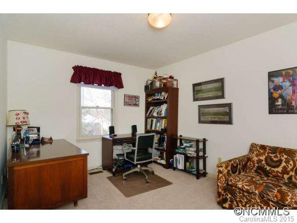 33 Foxberry Drive - Photo 20