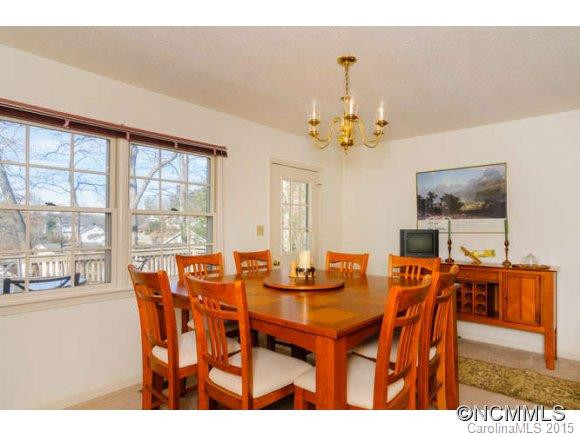 33 Foxberry Drive - Photo 7