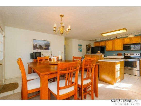 33 Foxberry Drive - Photo 9