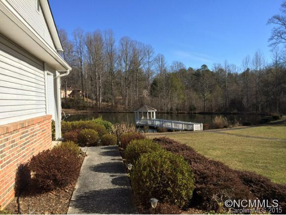 36 Lakeview Court - Photo 13