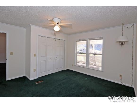 62 Hunters Trace - Photo 11