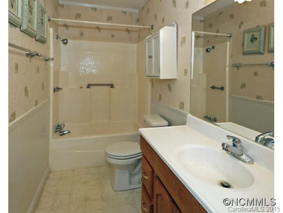 62 Hunters Trace - Photo 14