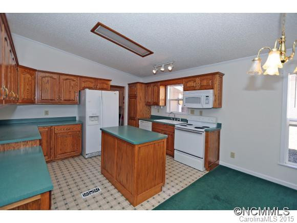 62 Hunters Trace - Photo 5