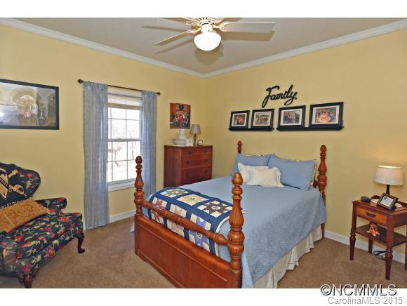 39 Hunters Trace - Photo 14