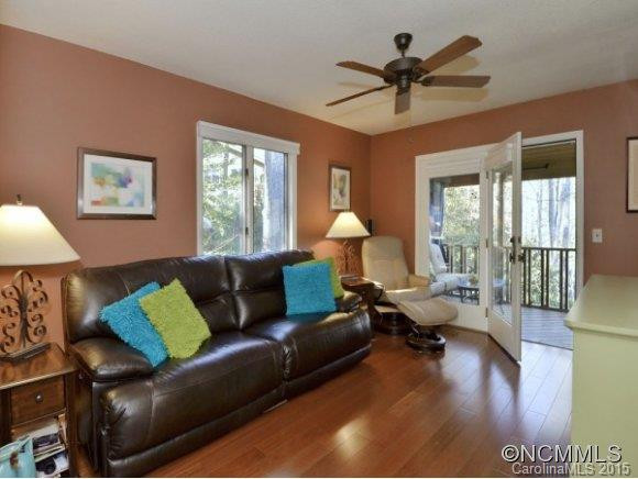 105 WHITE OAK DRIVE - Photo 10