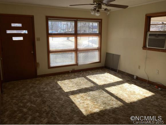 269 Hilltop Drive - Photo 6