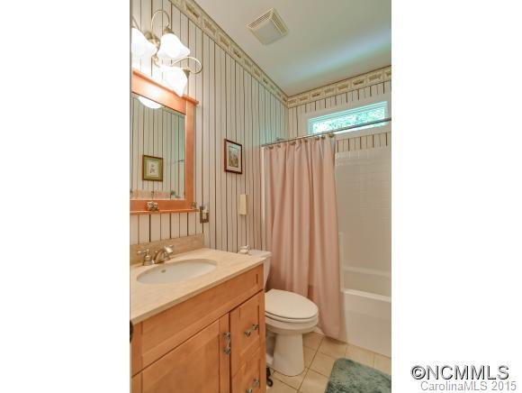 321 Laurel Way - Photo 18