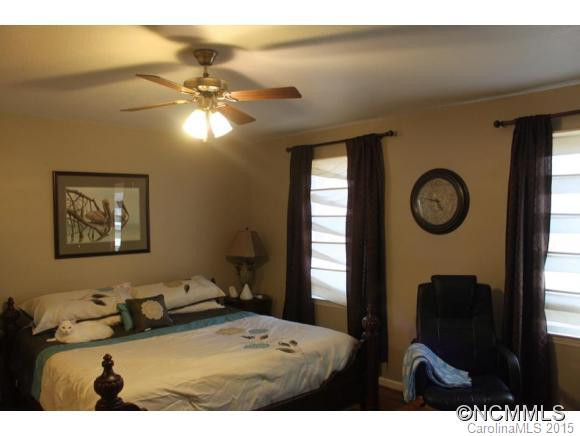 157 Stephens Rd - Photo 3