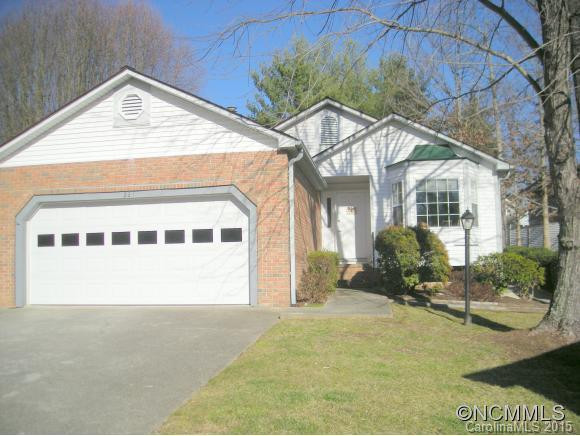 221 Hampton Ct.