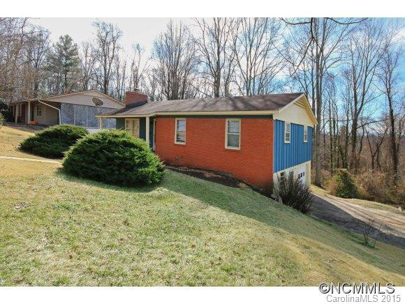 320 Pearson Drive - Photo 2