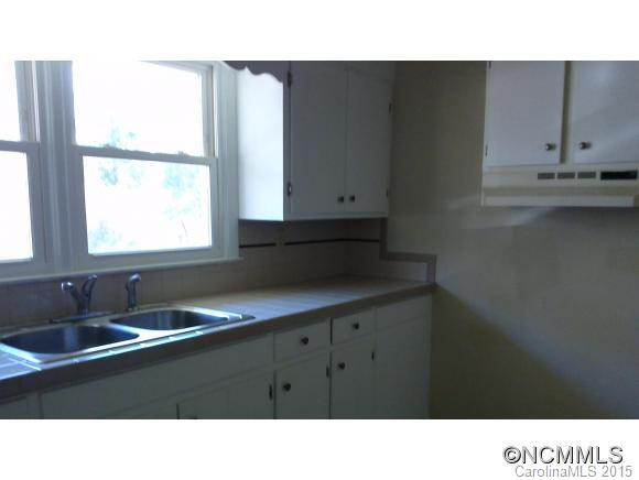 110 Cherry Street - Photo 3