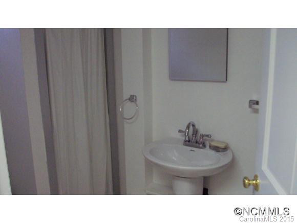  - Photo 17