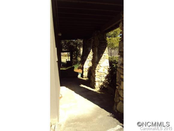  - Photo 18