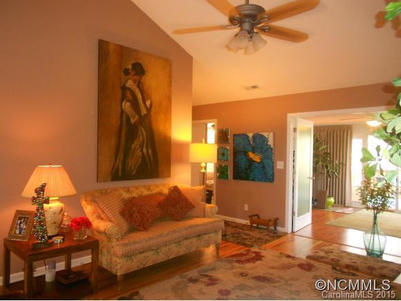 210 Colonel Holcombe Place - Photo 4