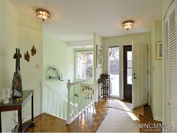 501 Timber Drive - Photo 2