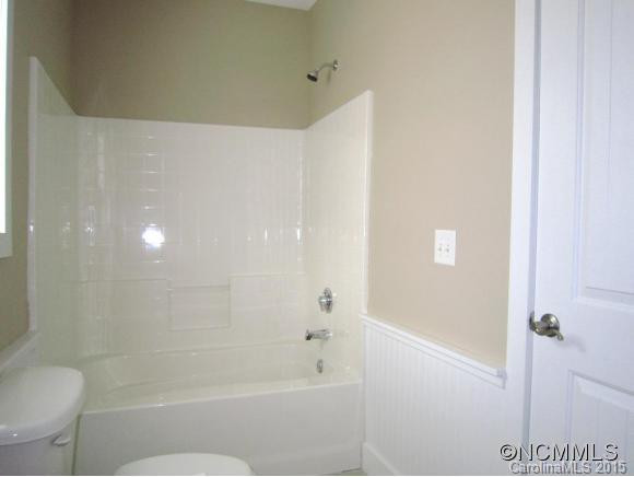 16 Alex Way - Photo 12