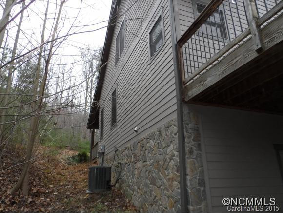 32 Oak Hollow Drive - Photo 15