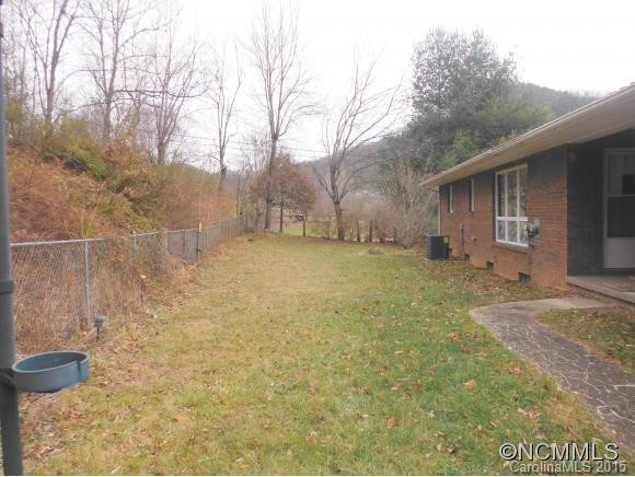 152 Willis Hill Road - Photo 2