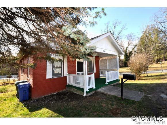 606 Edgewood Avenue - Photo 2