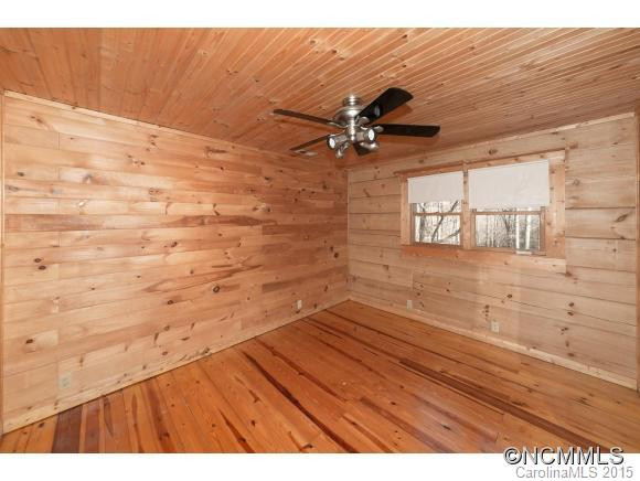 1177 Rhodes Road - Photo 11