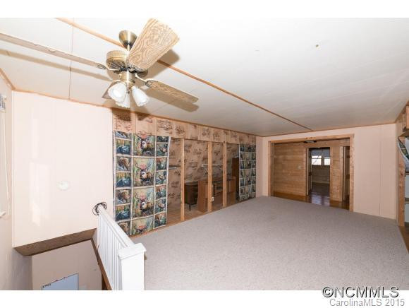 1177 Rhodes Road - Photo 14