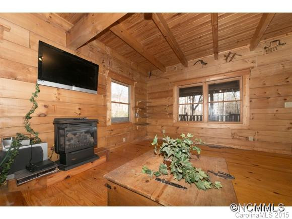 1177 Rhodes Road - Photo 6