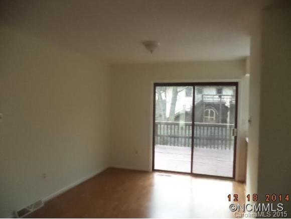 18 Glen Meadows Rd - Photo 7
