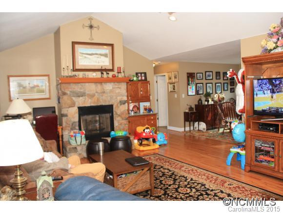 59 Lawrence Road - Photo 3