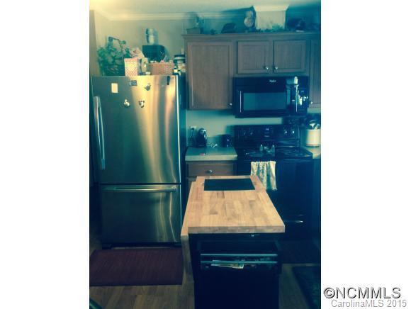 204 Nicholas Drive - Photo 3