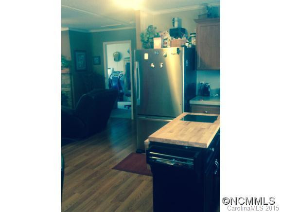 204 Nicholas Drive - Photo 5