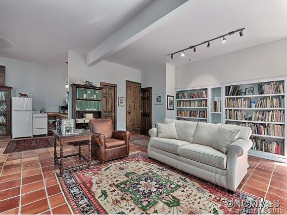 281 JONES COVE RD - Photo 18