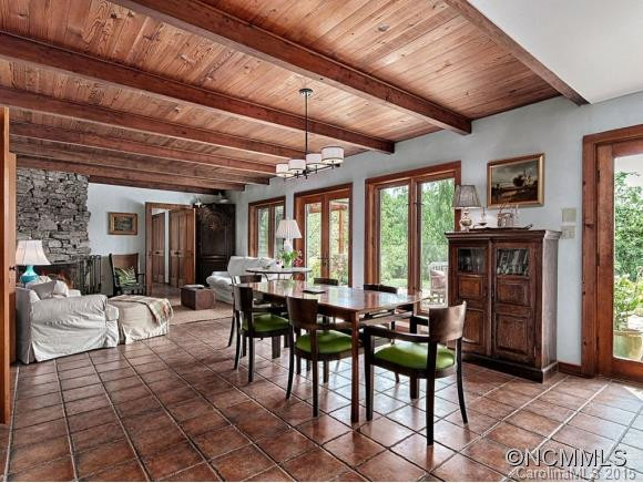 281 JONES COVE RD - Photo 4